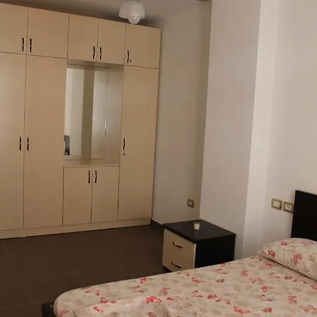 Apartmán Lurthi Shëngjin