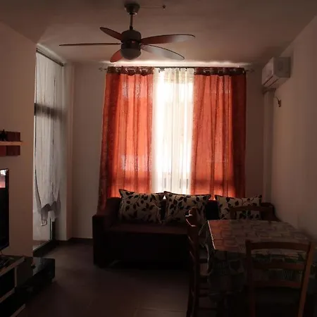 Lurthi Apartmán