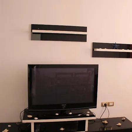 Lurthi Apartment