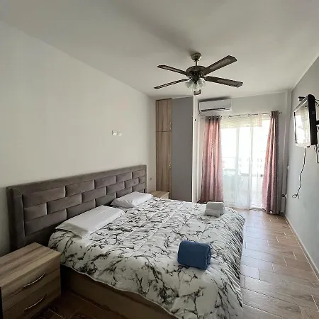 Lurthi Apartment