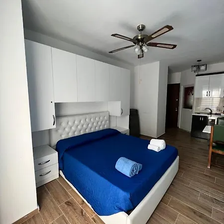 Apartment Lurthi Shengjin